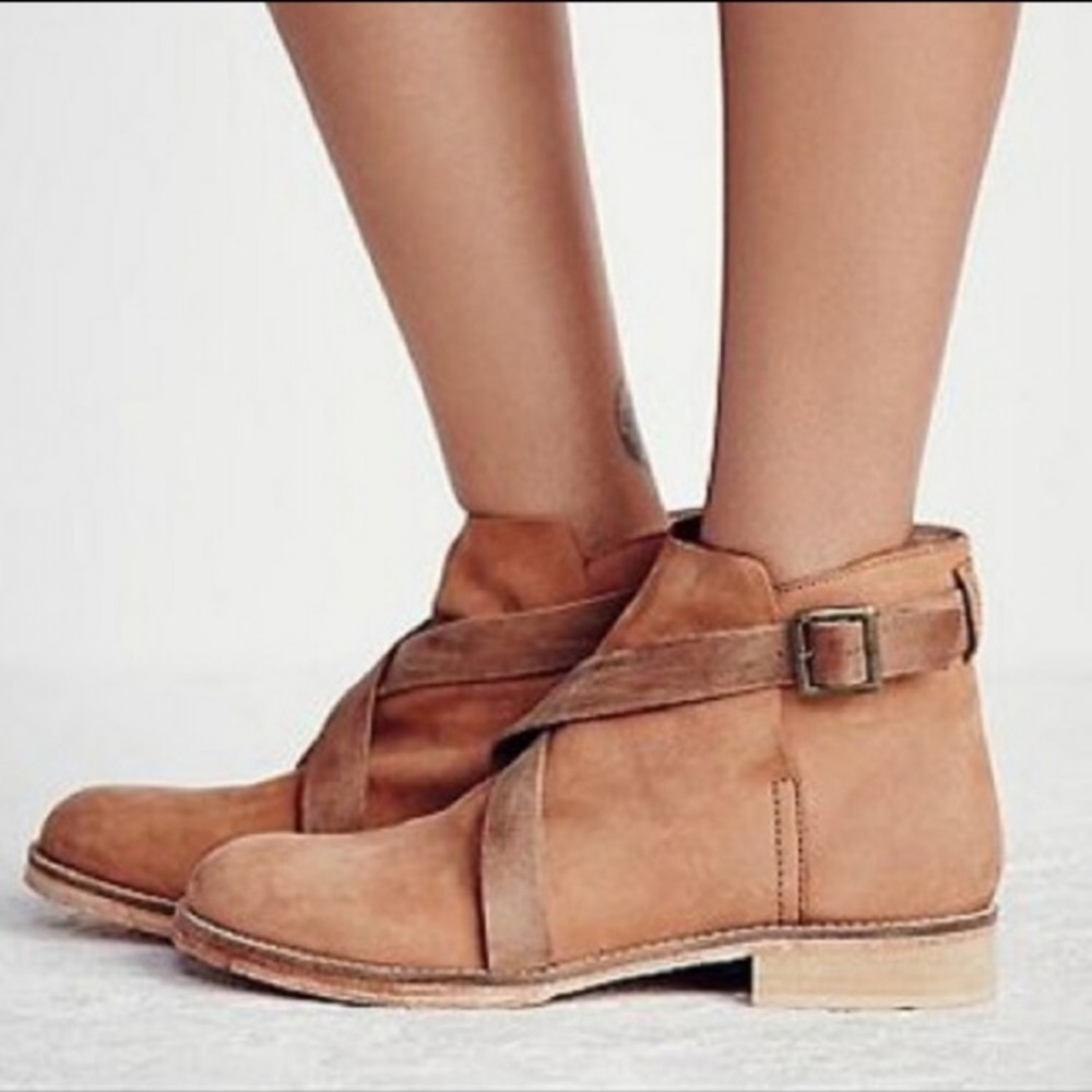 Free People Las Palmas Ankle Boots Size 7 EUC